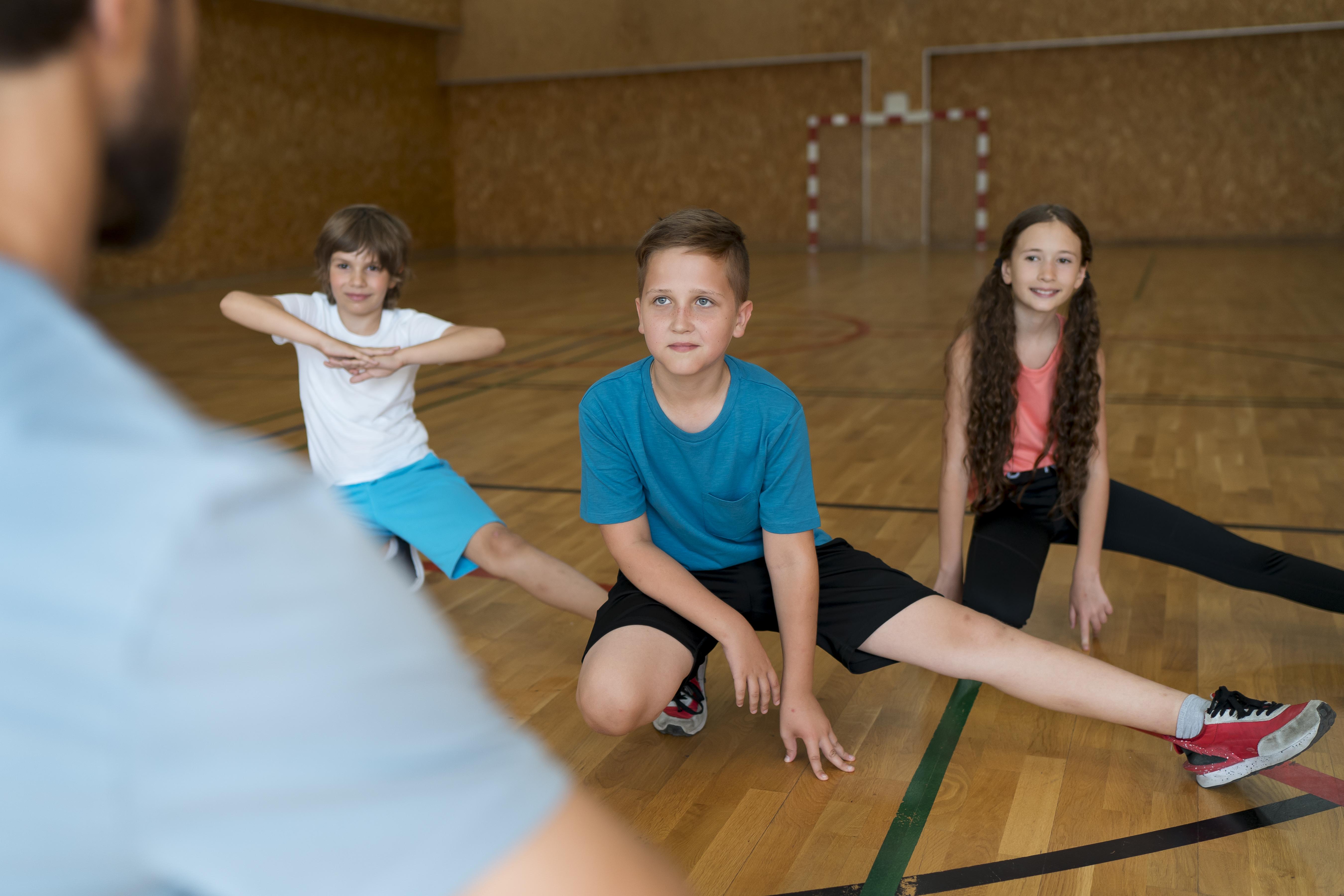 Kinder dehnen sich