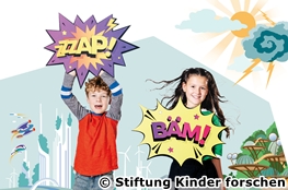 Zwei Kinder halten Schilder mit der Aufschrift "Zapp" und "BÄM" darauf